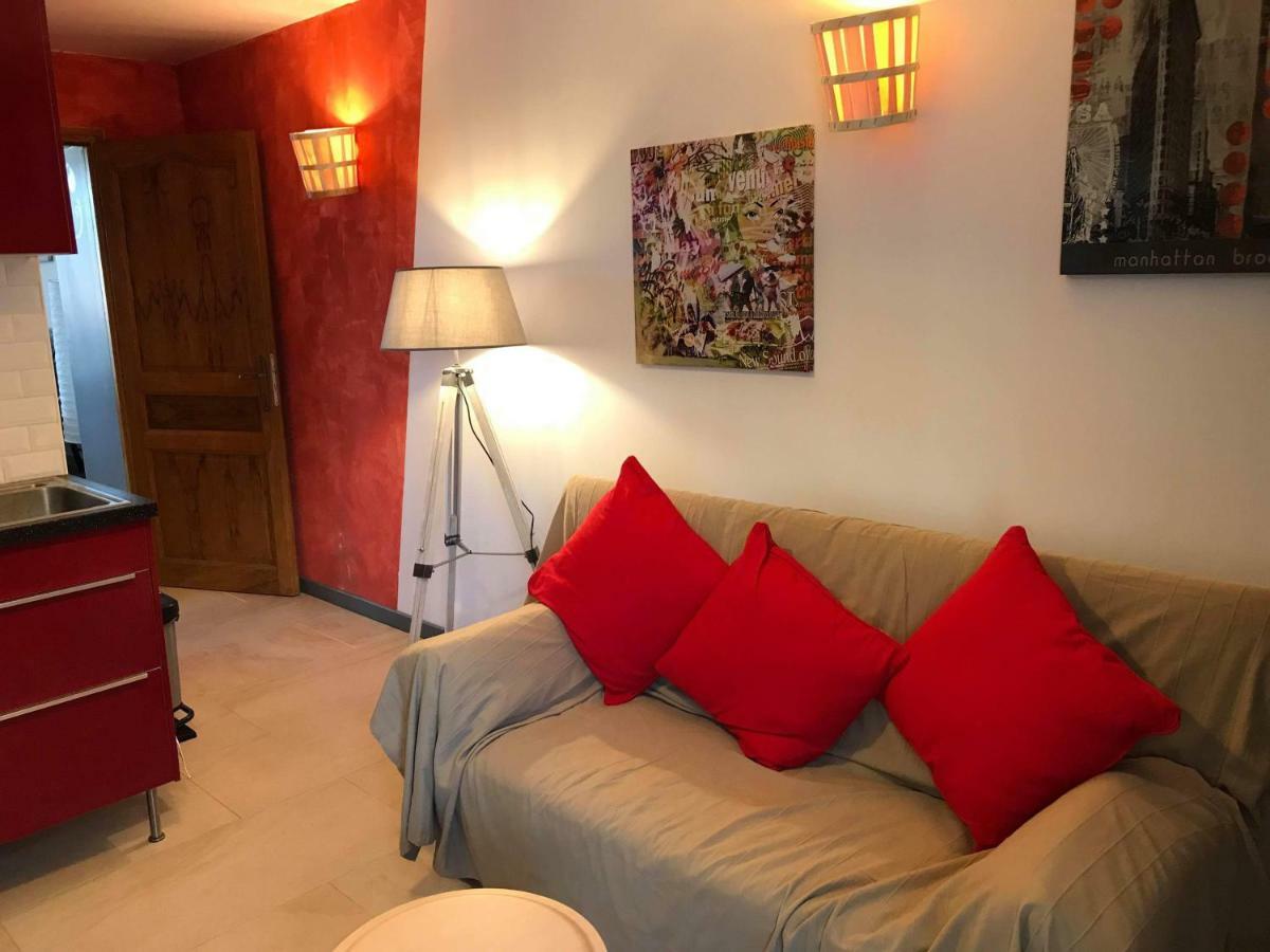 Les Lodges Du Canal Vue Sur Le Canal Rogny Ngoại thất bức ảnh